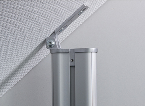 Boden-Dachschrägen-Profil SOFT von FRANK Schranksysteme Alu-Trägerprofil mit Dachschrägen-Adapter mit verstellbaren Neigungswinkel in Silber matt aus der Produktlinie SOFT von FRANK Schranksysteme