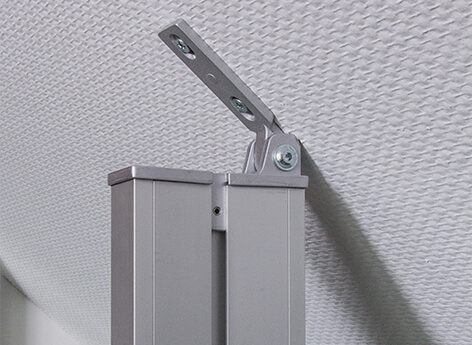 Boden-Dachschrägen-Profil PREMIUM von FRANK Schranksysteme Alu-Trägerprofil mit Dachschrägen-Adapter mit verstellbaren Neigungswinkel in Silber matt aus der Produktlinie PREMIUM von FRANK Schranksysteme
